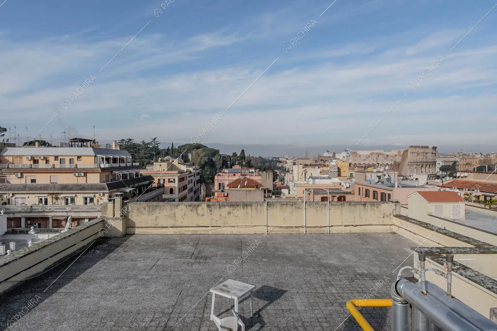 Terrazza dell'appartamento Kamala, location in stile contemporaneo a Roma