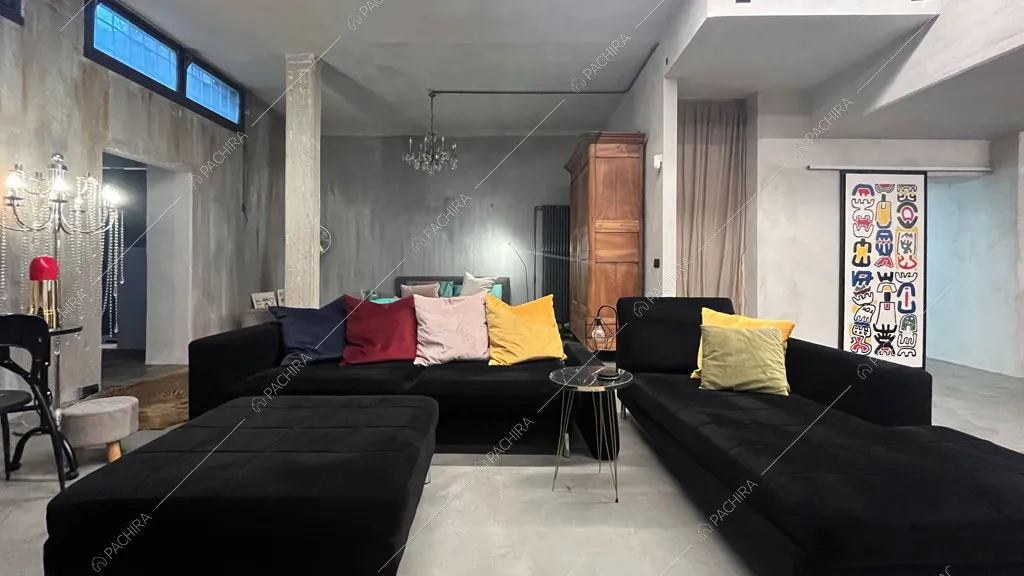 Salotto della villa Andesine, location in stile moderno a Roma