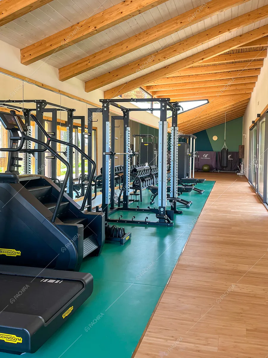 Palestra della masseria Chinook, location in stile contemporaneo a Lecce