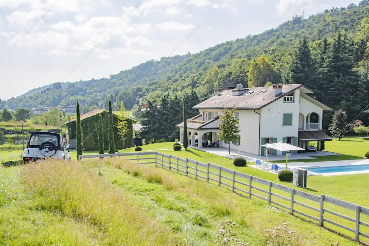 Location Orchidea villa provincia Monza Brianza 1