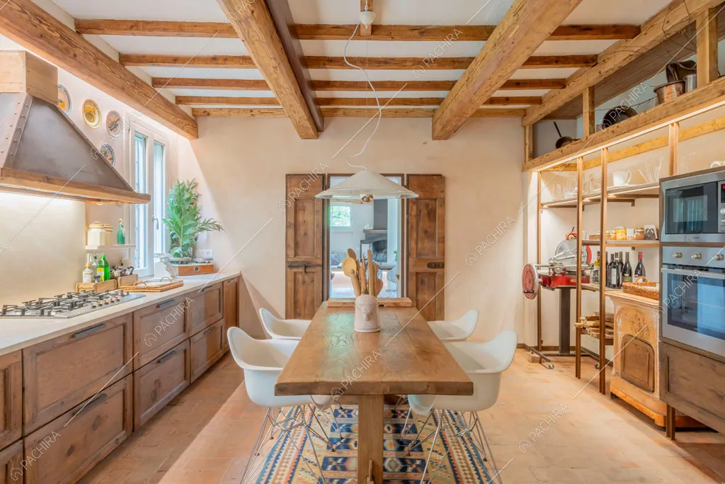 Cucina della villa Missouri, location in stile rustico a Mantova