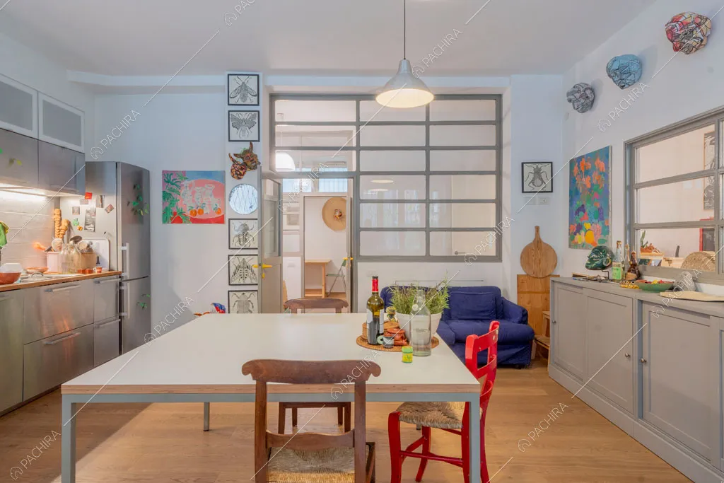 Cucina dell'appartamento Mungo, location in stile contemporaneo a Milano