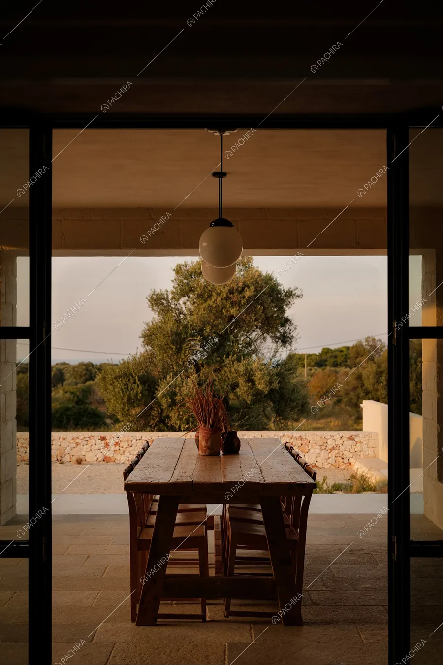 Veranda della villa Malacca, location in stile contemporaneo a Brindisi