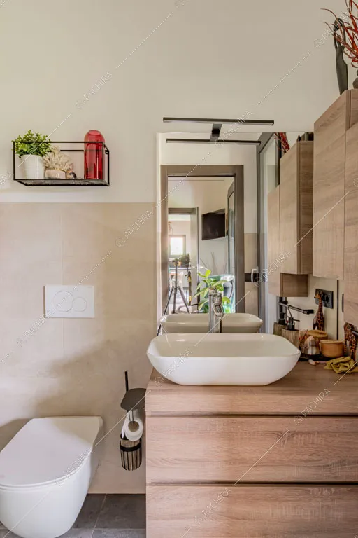 Bagno della villa Galena, location in stile contemporaneo a Monza