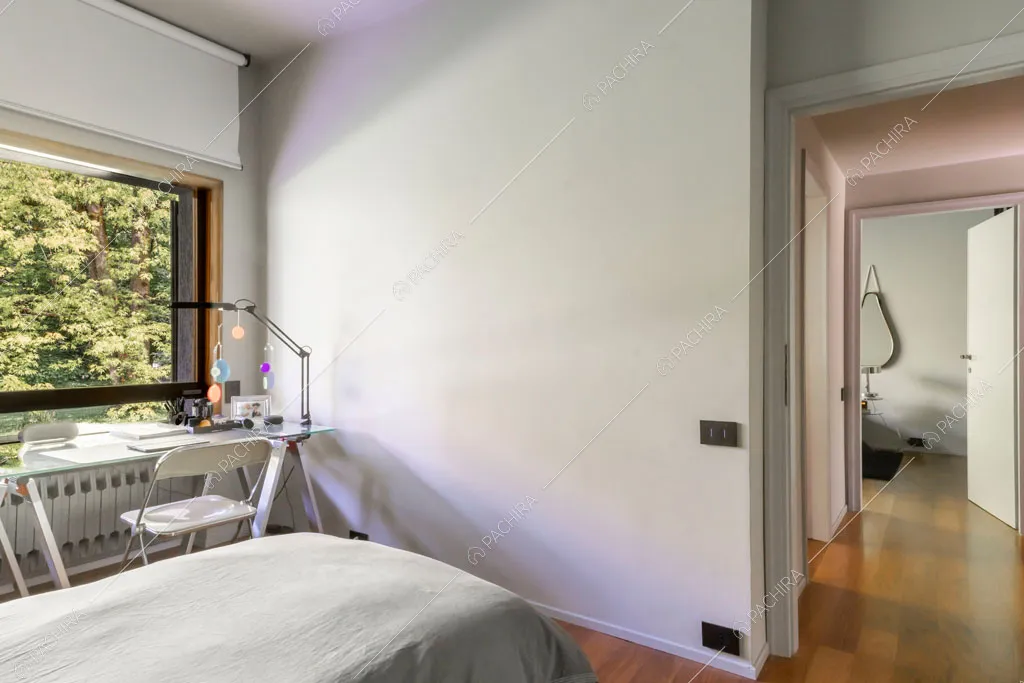 Camera da letto della villa Biotite, location in stile moderno a Verona