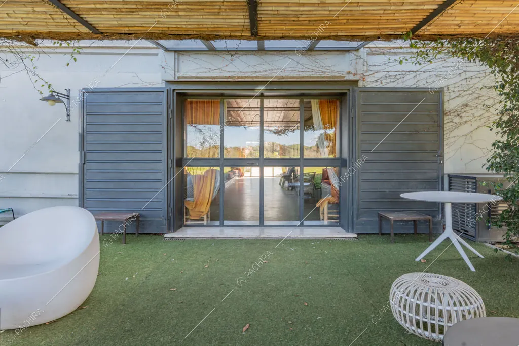 Veranda della location Seine, loft in stile industriale a Roma