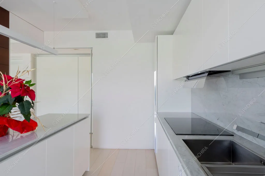 Cucina della villa Coral, location in stile contemporaneo a Como