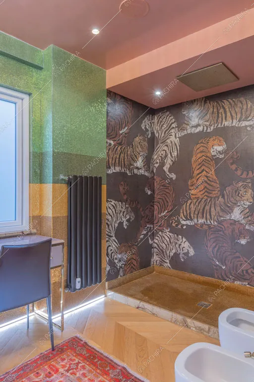 Bagno dell'appartamento Gila, location in stile contemporaneo a Roma
