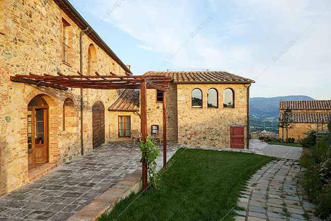 Esterni del borgo Clematide, location in stile rustico a Pisa