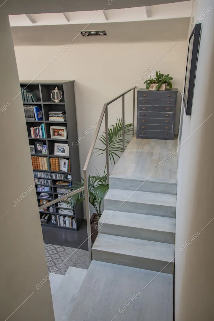 Scala interna di collegamento tra i livelli del loft
