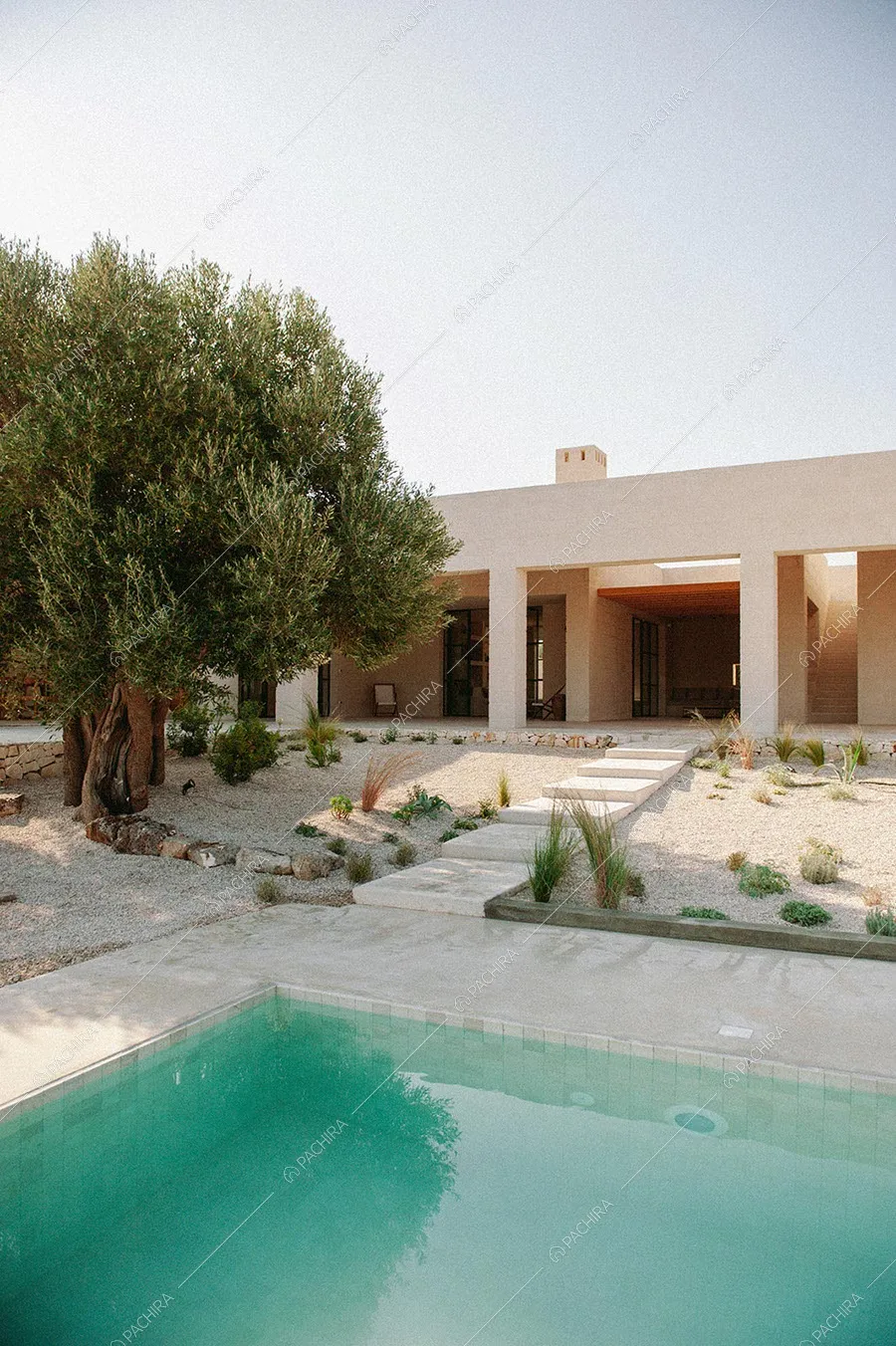 Piscina della villa Malacca, location in stile contemporaneo a Brindisi
