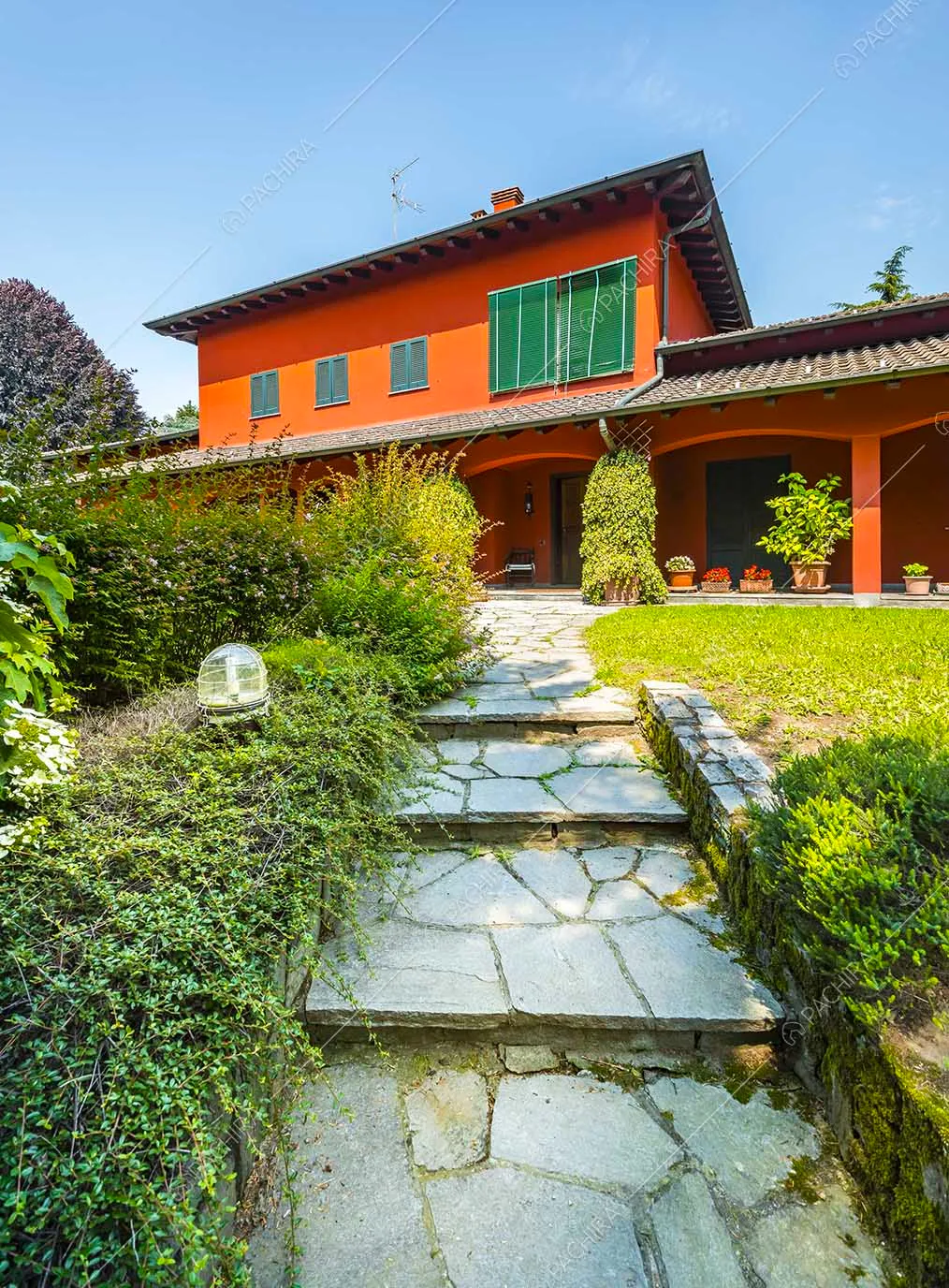 Vialetto della villa Archibusa, location in stile classico a Como