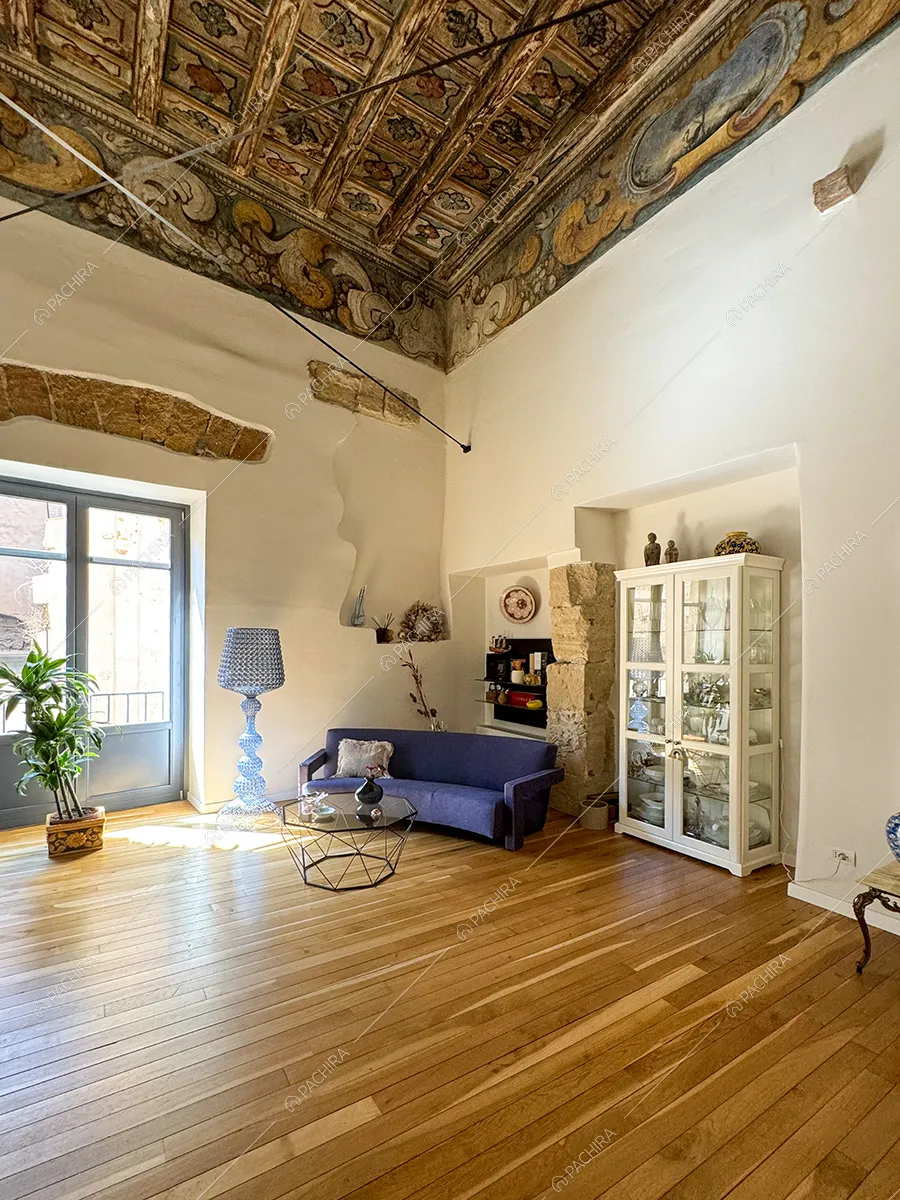 Salotto della dimora storica Chukchi, location in stile contemporaneo a Palermo