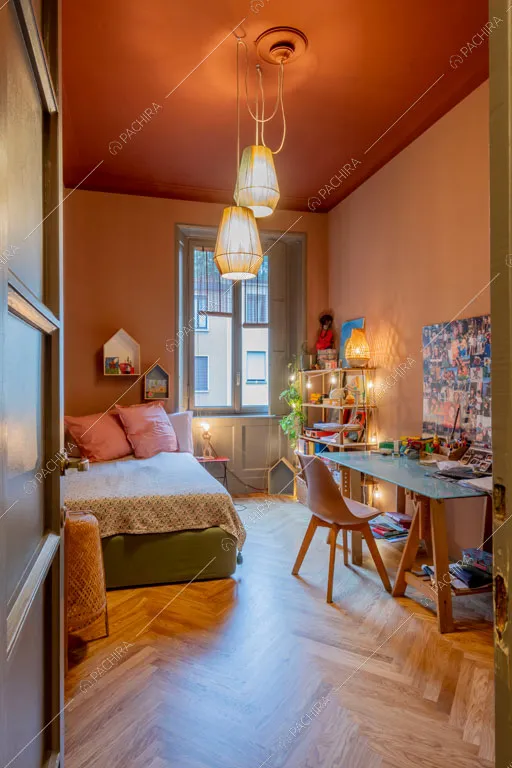 Camera da letto dell'appartamento Indo, location in stile contemporaneo a Milano