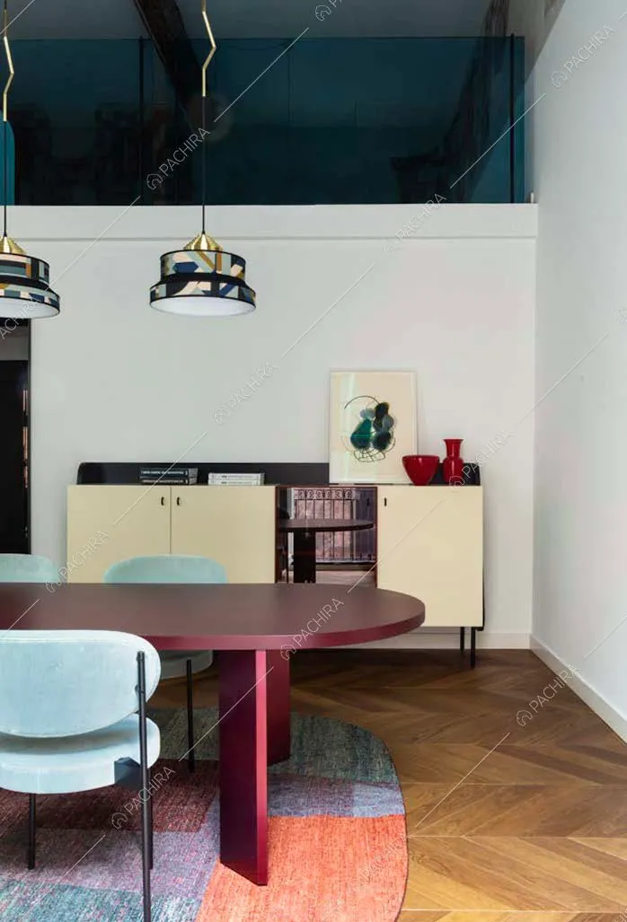 Sala da pranzo dell'appartamento Sayan, location in stile classico a Torino