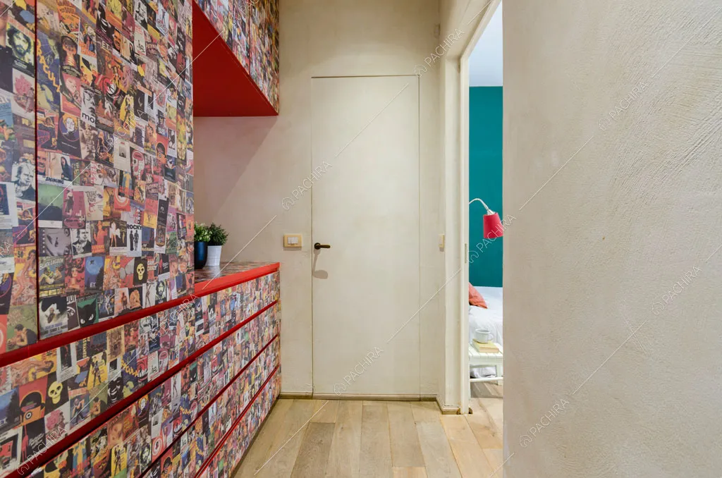 Corridoio dell'appartamento Agrellite, location in stile moderno a Milano
