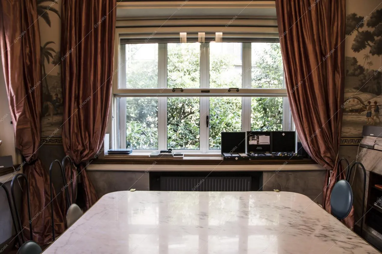Location Corona imperiale espositivo Milano 5