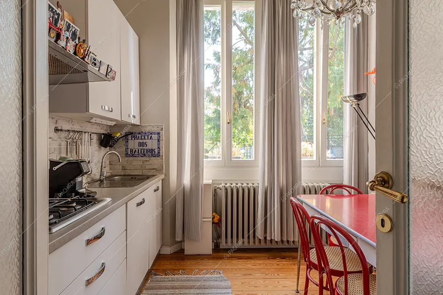 Cucina della villa Rame, location in stile classico a Milano