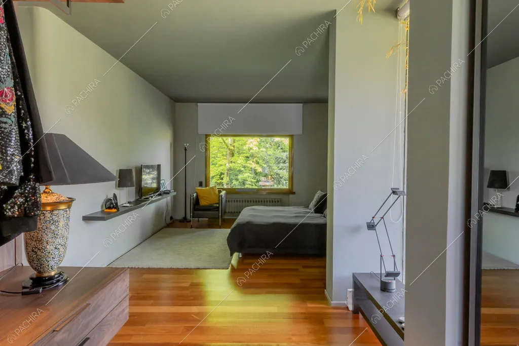 Camera da letto della villa Biotite, location in stile moderno a Verona