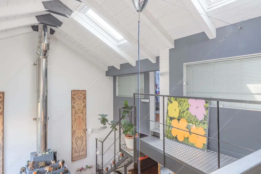 Soppalco del loft Cascarilla, location in stile moderno a Milano