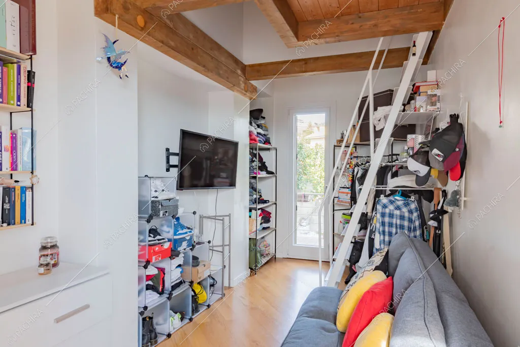 Camera da letto dei bambini della villa Matico, location in stile contemporaneo a Roma