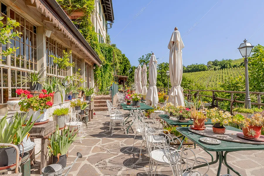 Esterni dell'agriturismo Mistral, location in stile rustico a Pavia