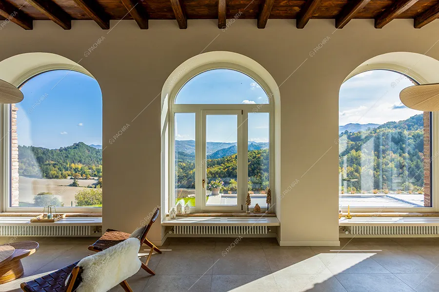 Salone della villa Zinco, location in stile country a Pavia