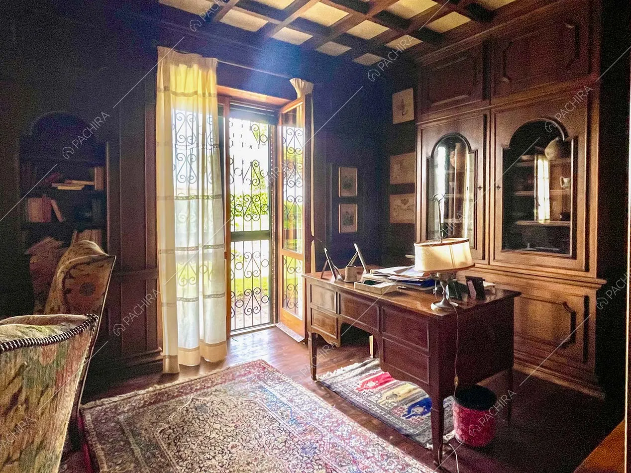 Studio della villa Apatite, location in stile classico a Roma