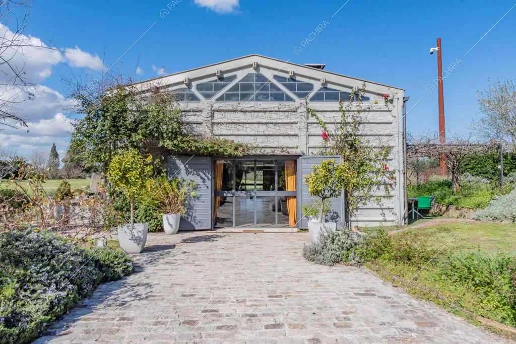Esterni della location Seine, loft in stile industriale a Roma