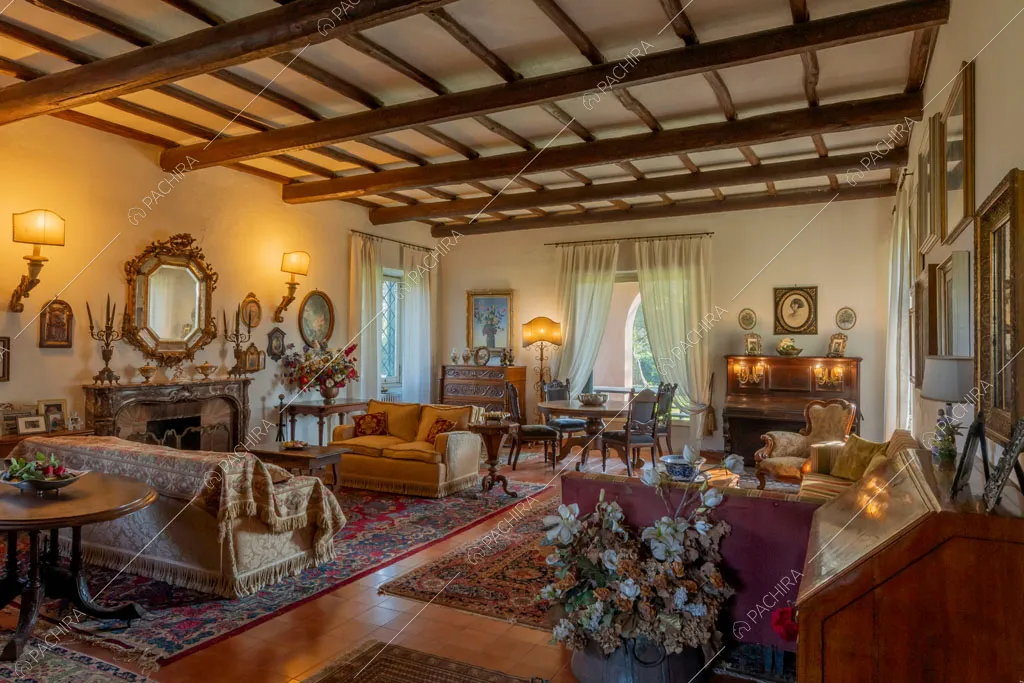 Sala della dimora storica Logan, location in stile classico a Roma