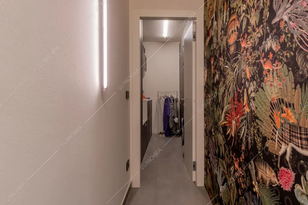 Corridoio del loft Graviola, location in stile contemporaneo a Milano