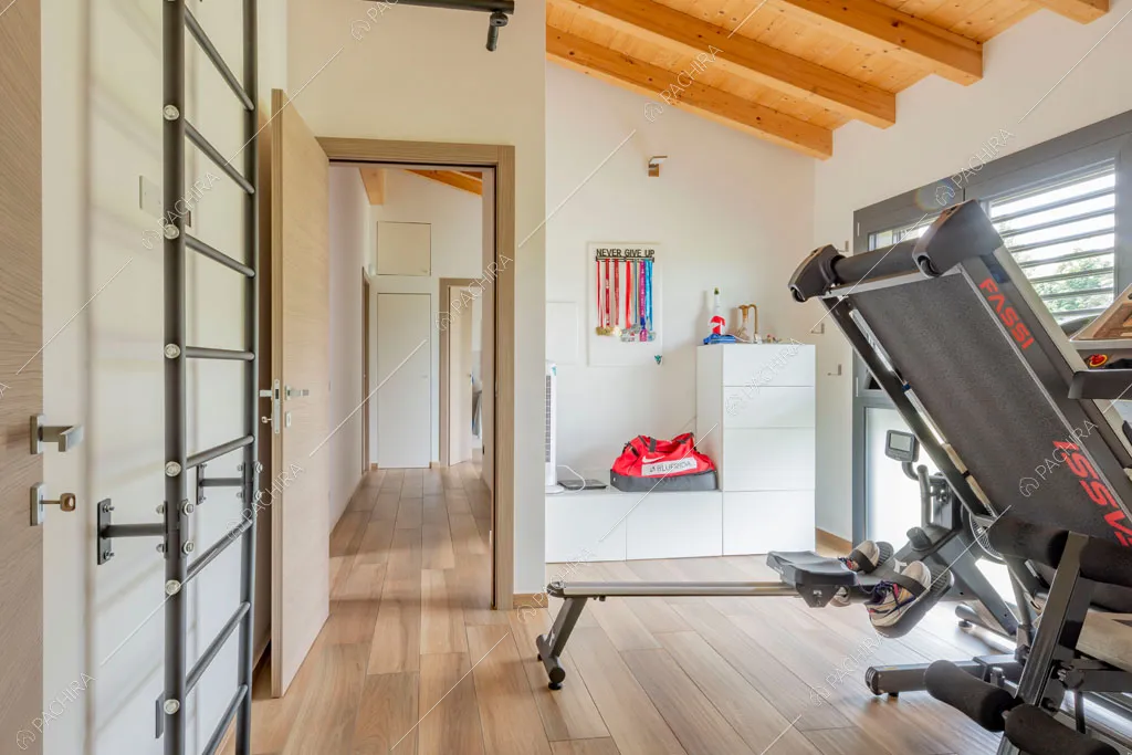 Palestra della villa Galena, location in stile contemporaneo a Monza