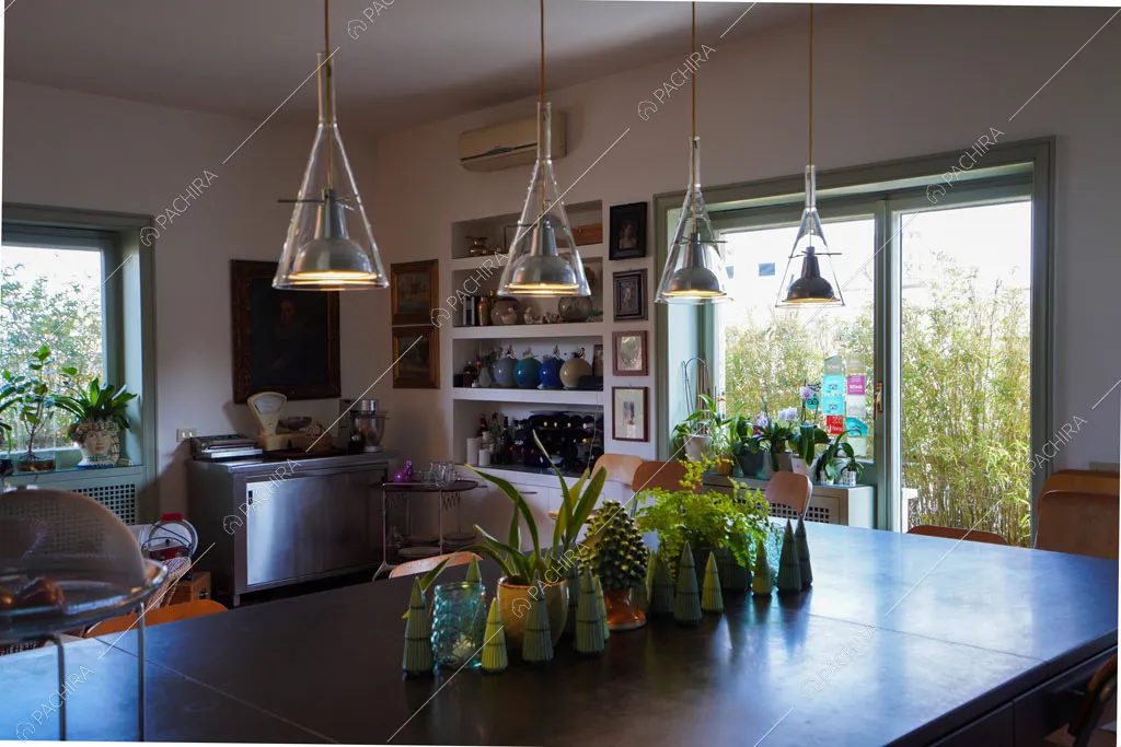 Zona living dell'appartamento Volga, location in stile moderno a Roma