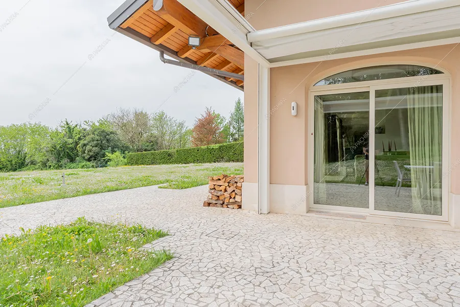 Giardino della villa Mississipi, location in stile rustico a Monza