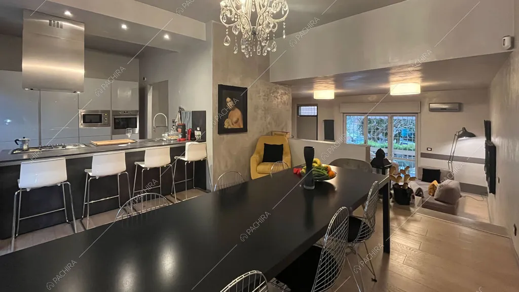 Cucina della villa Andesine, location in stile moderno a Roma