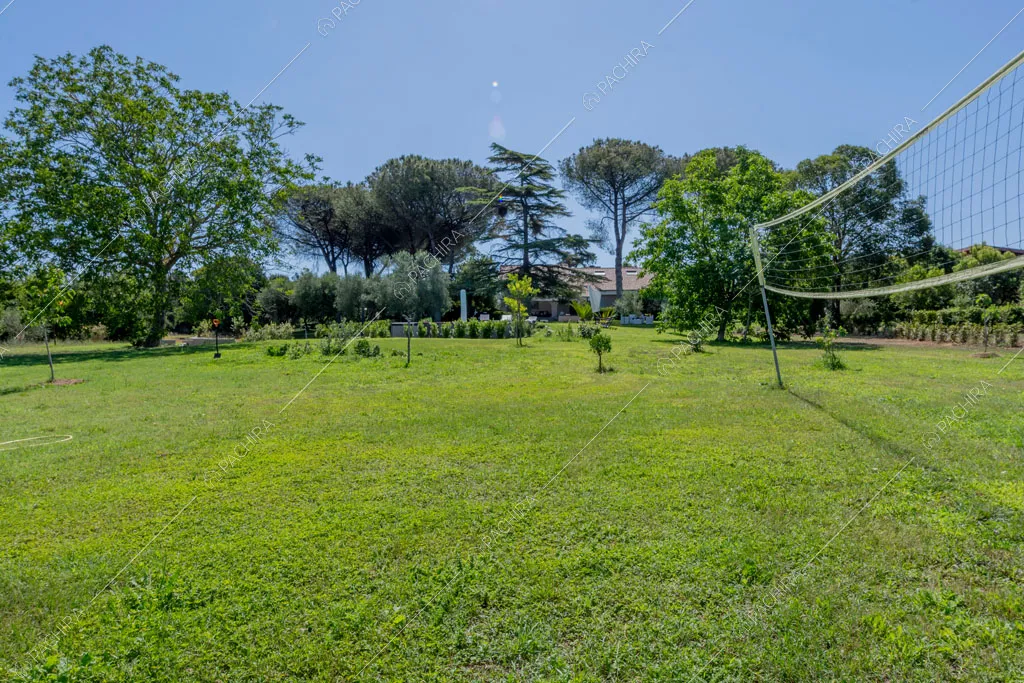 Giardino della villa Orinoco, location in stile contemporaneo a Roma