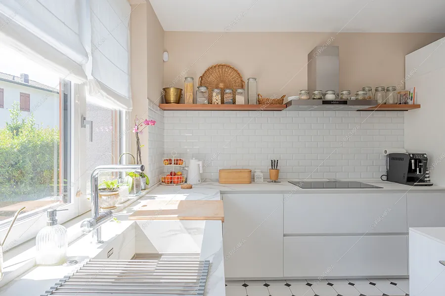 Cucina della villa Gange, location in stile contemporaneo a Milano