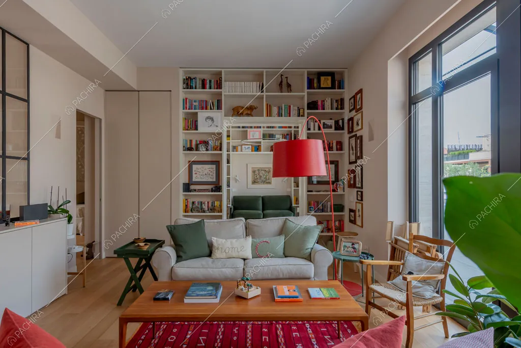 Zona living dell'appartamento Foehn, location in stile contemporaneo a Milano