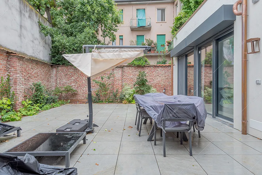 Cortile del loft Ob, location in stile moderno a Milano