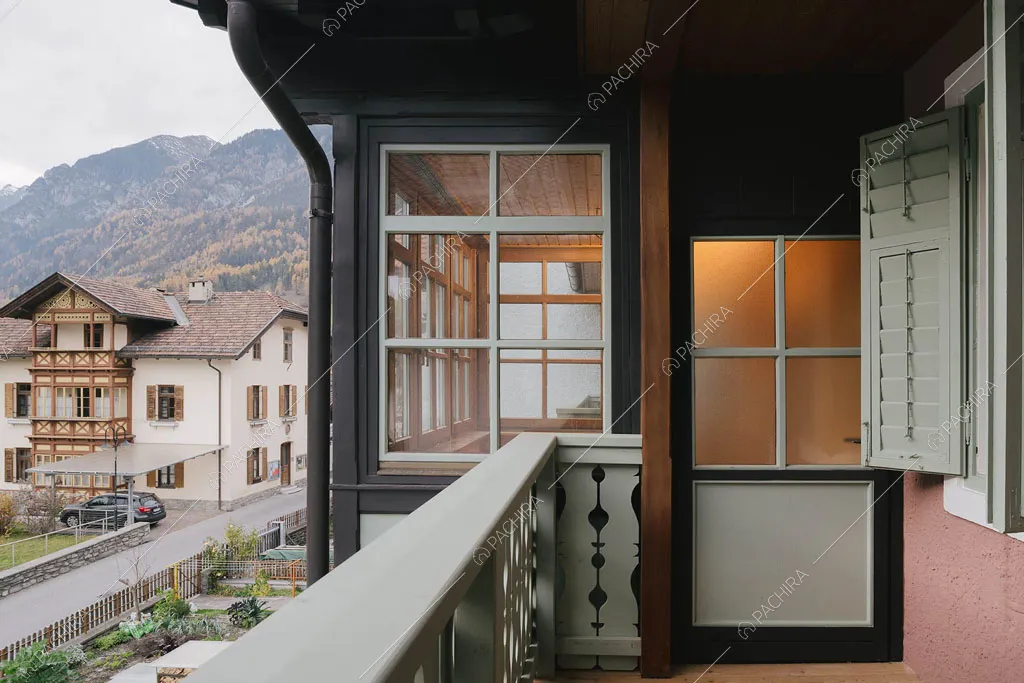 Esterni della villa Botnia, location in stile contemporaneo a Bolzano