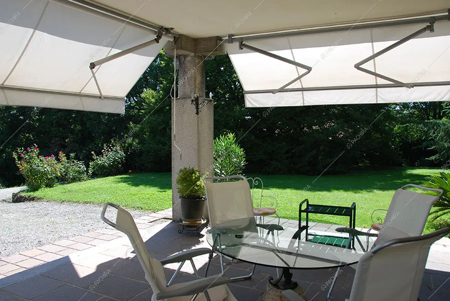 Veranda della villa Acetosa, location in stile vintage a Lecco